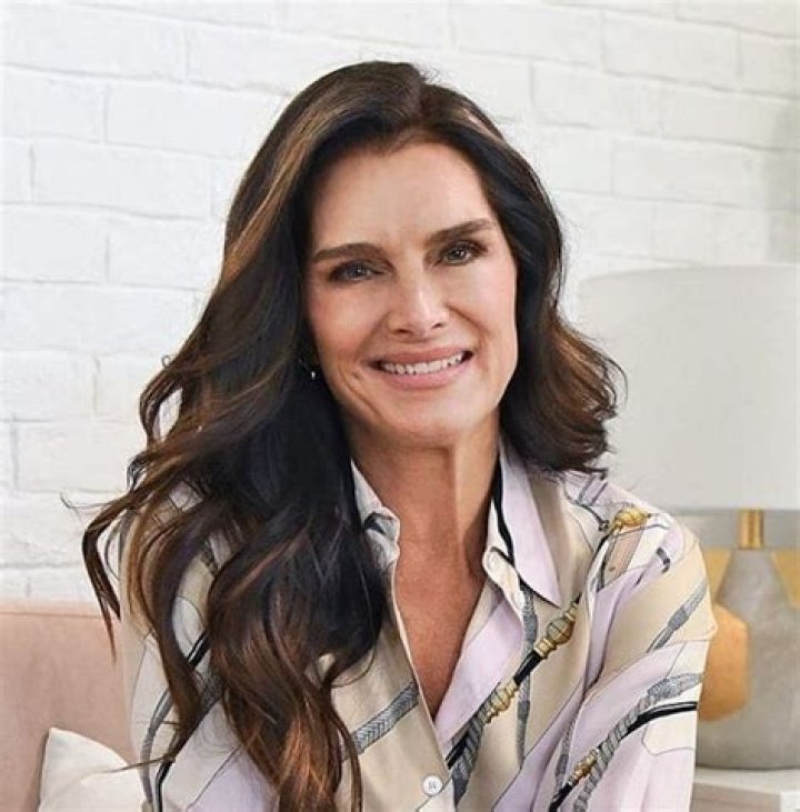 Brooke Shields Age, Net Worth, Husband, Family, Children and Biography