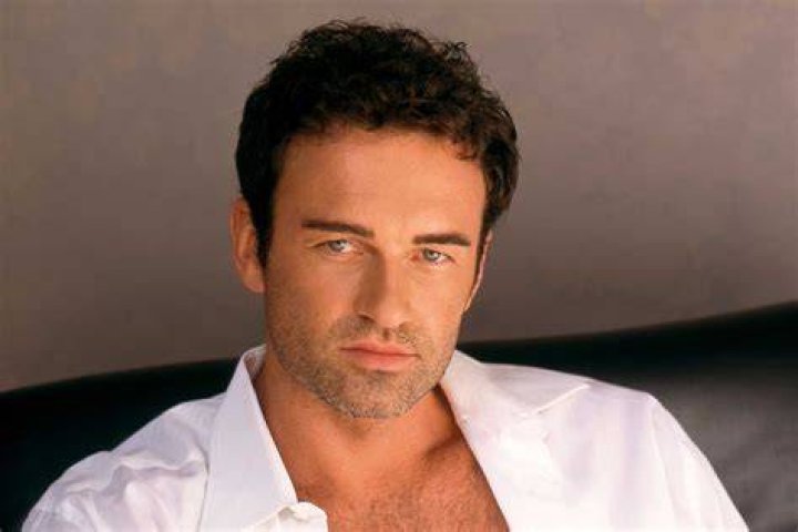 Julian McMahon