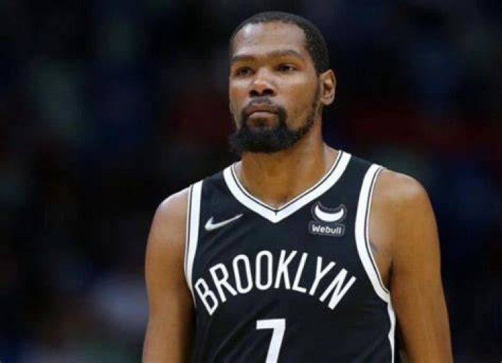 Kevin Durant Bio, Age, Height, Weight, Career, Girlfriend, Wife, Family