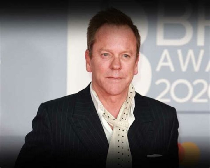 Kiefer Sutherland age How old was Kiefer Sutherland in Lost Boys? ABTC